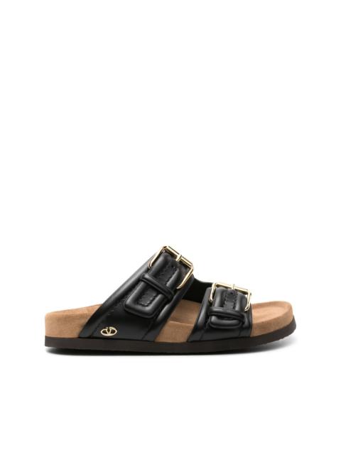 サンダル・ミュール VALENTINO Black leather Fussfriend slippers Valentino Black leather Fussfriend slippers