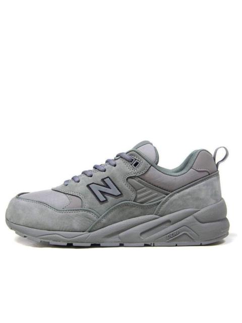 New Balance New Balance Danner x 585 M585DR - M585DR | REVERSIBLE