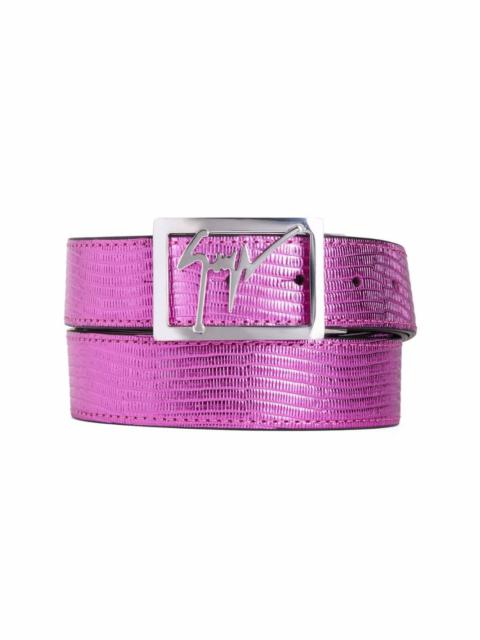 logo-buckle belt