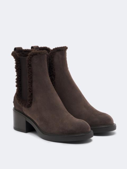 Tod's Shearling-lined suede ankle boots