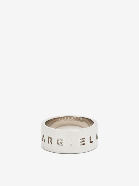 Logo cut-out ring