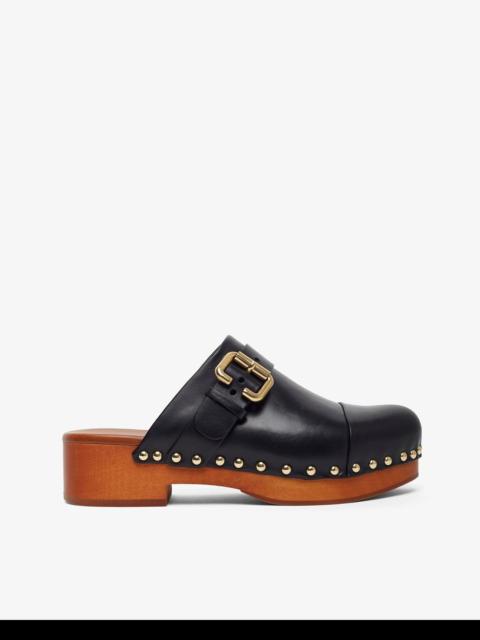 Chloé Jeannette black leather clogs