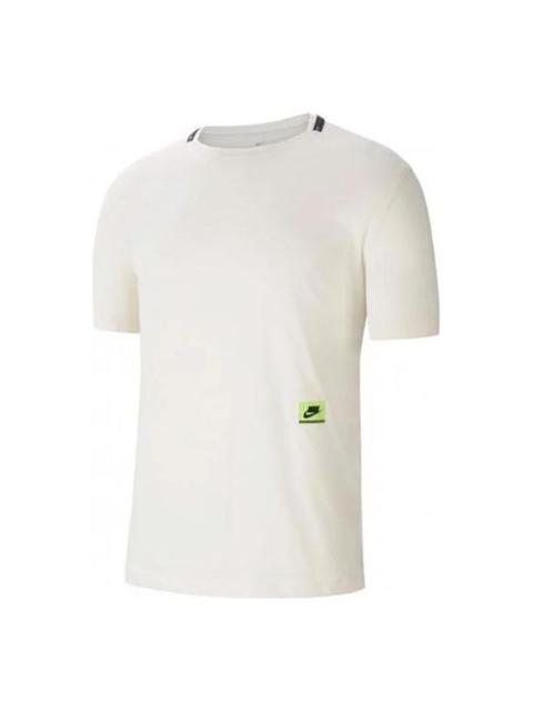Nike 남자 나이키 단단한 색깔 허리 상표 로고 상표 둥근 목 짧은 소매 백색 t-셔츠 BV3306-110