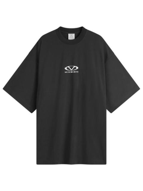 VETEMENTS♡ JAVA EMBROIDERED T-SHIRT Vetements Java Embroidered T-shirt - ShopStyle