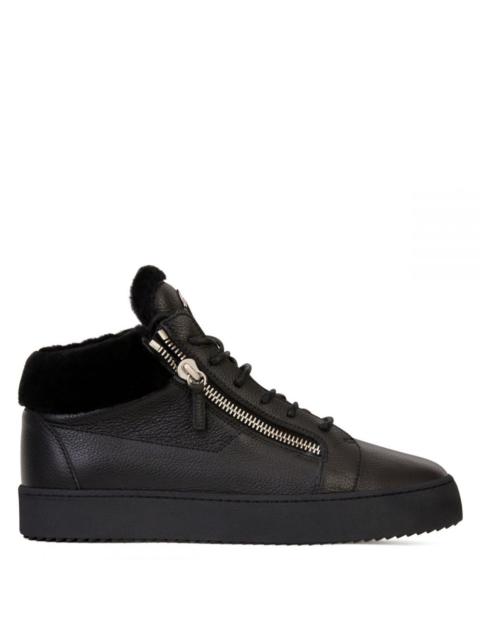 Giuseppe Zanotti Kriss Winter