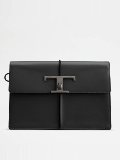 Tod's T TIMELESS CLUTCH BAG IN LEATHER - BLACK