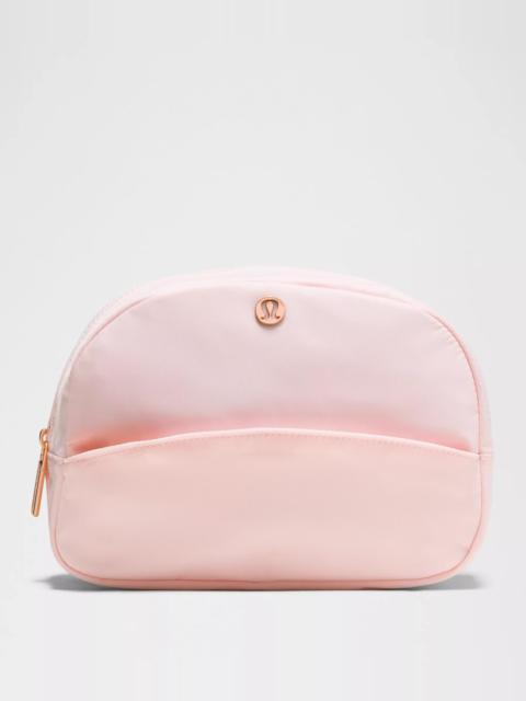 lululemon City Essentials Pouch 4L
