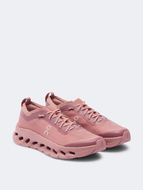 On Cloudtilt Moon sneakers