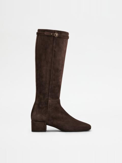 Tod's BOOTS IN SUEDE - BROWN