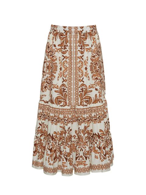 Cara Cara Chase Skirt
Chic Simplicity With Our Effortlessly Chic Printed Skirt