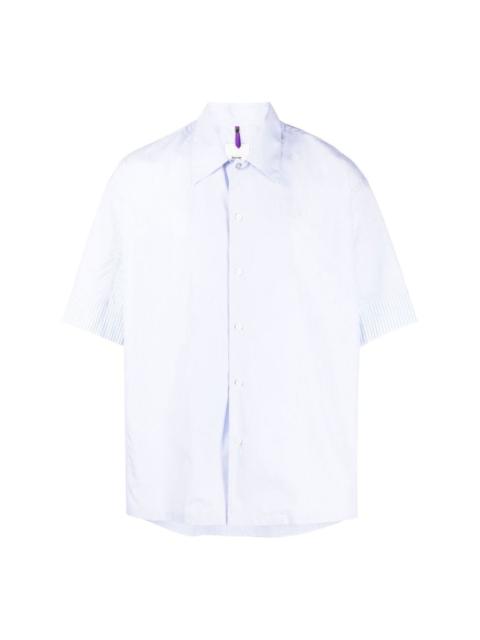short-sleeved plain shirt