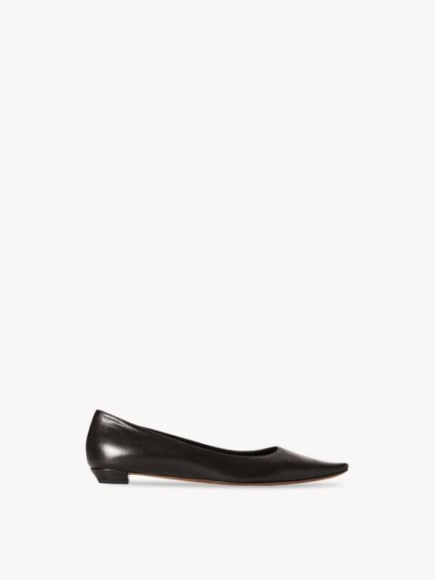 Claudette Flat in Leather