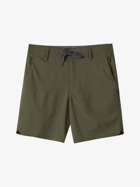 O'Neill TRVLR Halfback 18" Hybrid Shorts