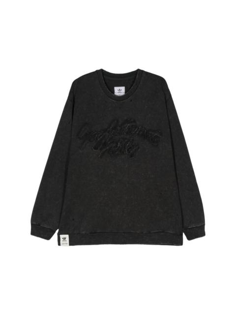 adidas lettering-appliqué sweatshirt