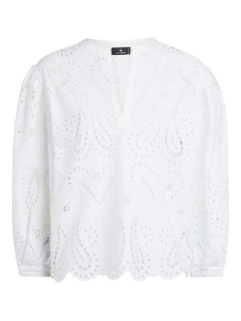 broderie-anglaise top