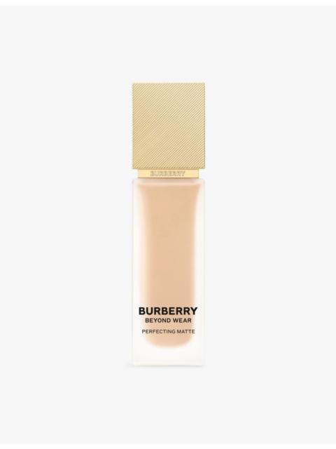 Burberry Beyond Wear Perfecting Matte foundation 30ml