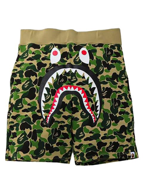 A BATHING APE® ABC Camo Shark Sweatshorts "Green Camo" Z86JZXBA