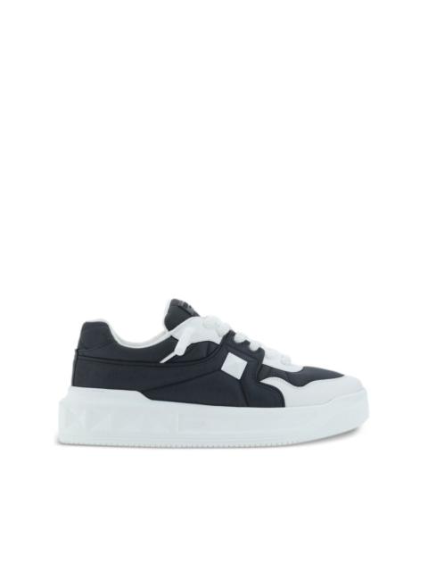 Rockstud sneakers