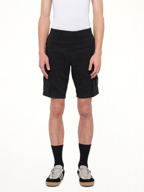 Stone Island L100019 Shorts in Black