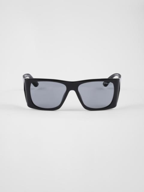 【PRADA】ティアドロップロゴ スクエアトゥサンダル PRADA】三角ロゴ スクエアトゥ レザー ローファー【送関込