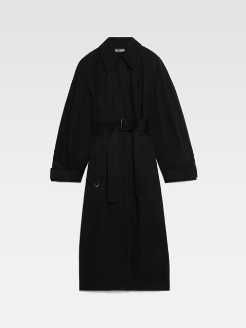 JACQUEMUS Le trench Bari