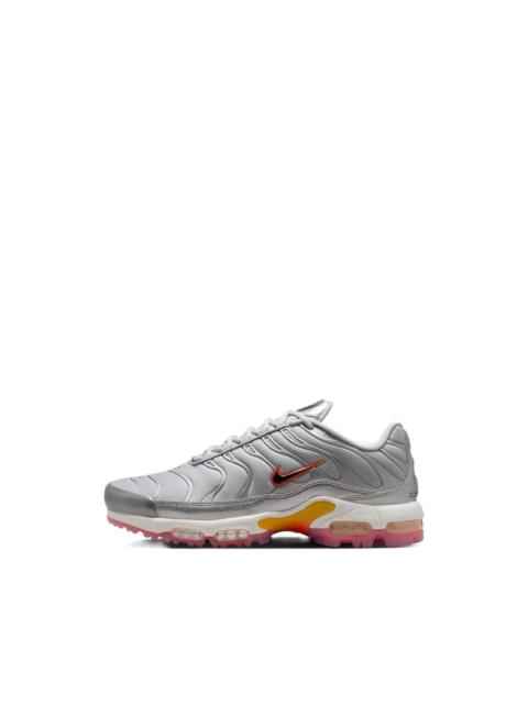 Nike Air Max Plus G lace-up sneakers
