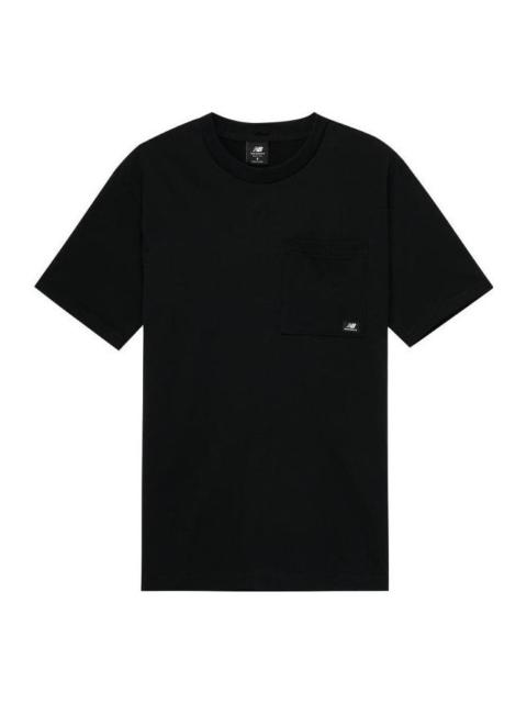 New Balance New Balance Essentials Pocket Fleece T-shirt 'Black' MT31542-BK