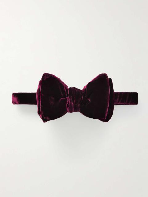 TOM FORD Pre-Tied Velvet Bow-Tie