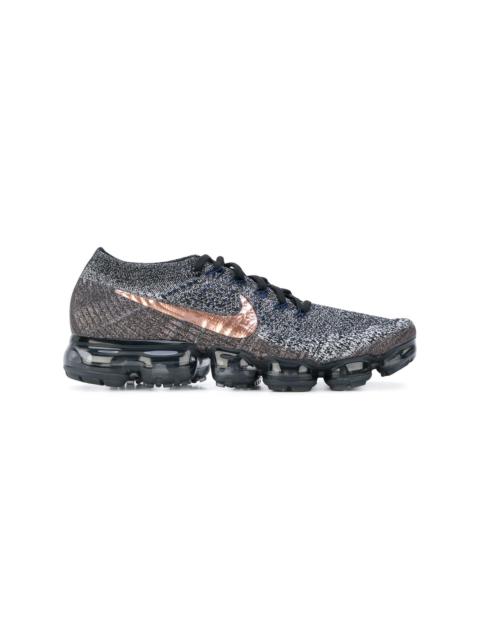 Nike Air Vapormax Flyknit sneakers