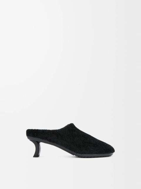 Loewe Dive mule in shearling