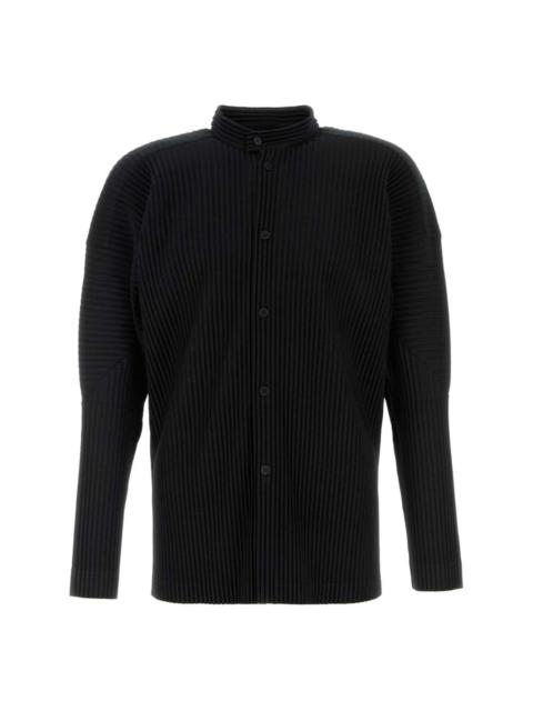 pleated shirt