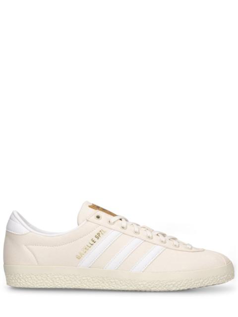 Gazelle Spezial sneakers