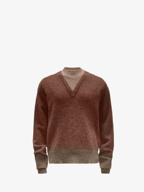 GRADIENT V-NECK SWEATER