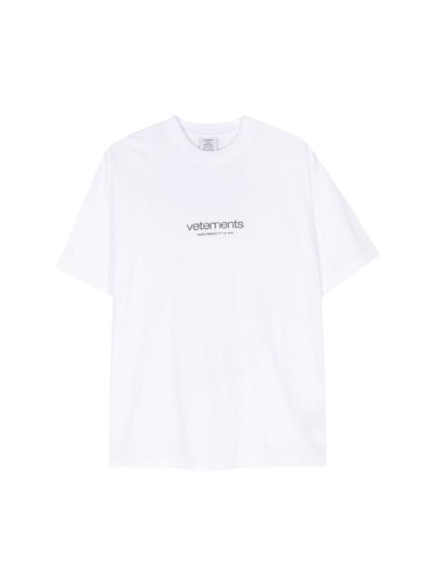VETEMENTS embossed-logo cotton T-shirt