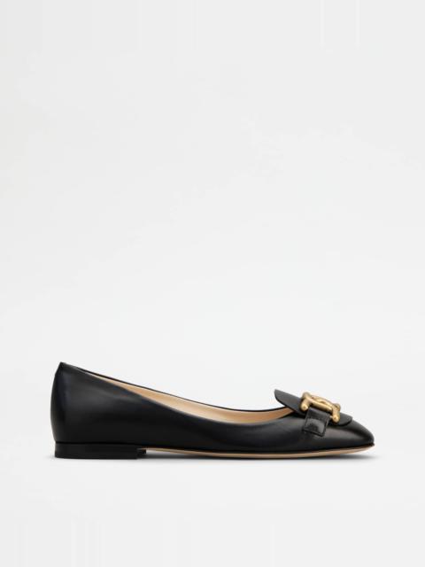 Tod's KATE BALLERINAS IN LEATHER - BLACK