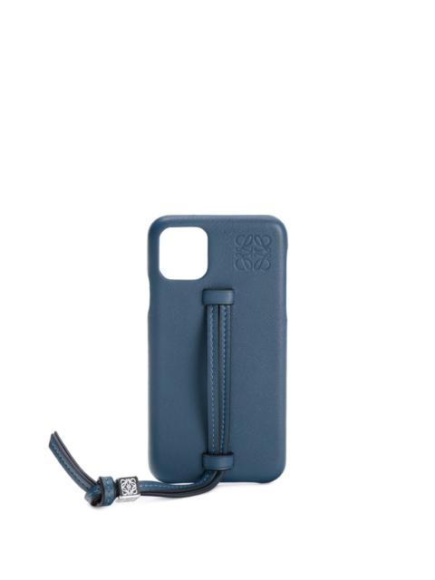 Loewe Handle cover for iPhone 11 in classic calfskin