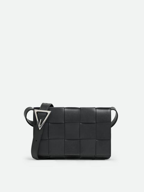 【BOTTEGA VENETA】CASSETTE BAG WITH VERSATILE STRAP Bottega Veneta Cassette With Versatile Strap - Space