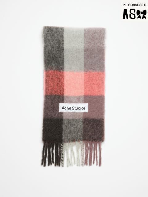 Acne Studios Mohair checked scarf - Mauve/bright pink/anthracite