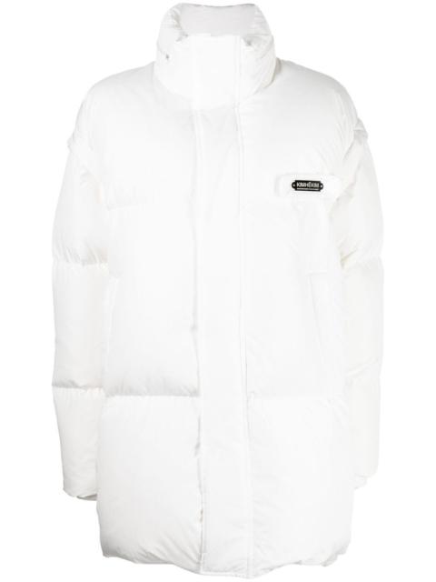 KIMHĒKIM logo-plaque puffer jacket