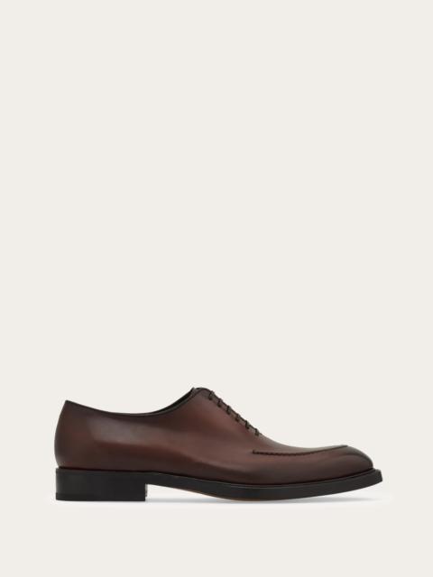 FERRAGAMO Oxford shoe with stitching detail