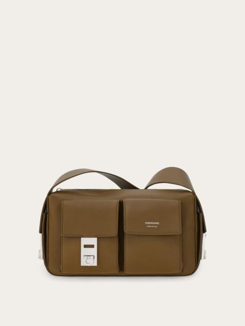 FERRAGAMO Utility shoulder bag with Hug buckle (M)