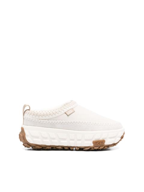 UGG Venture Daze slippers