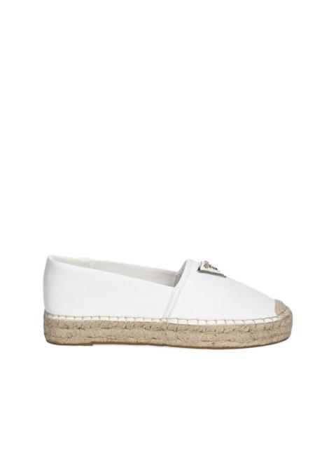 GUESS USA Jolandon slip-on espadrilles