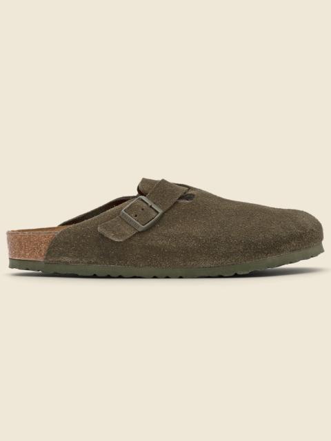 BIRKENSTOCK Boston Suede Clog - Thyme