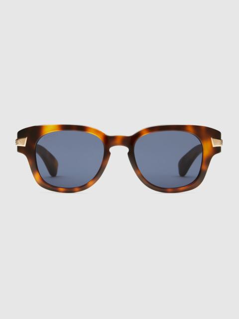 GUCCI Oval frame sunglasses