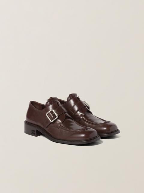 Leather brogue shoes