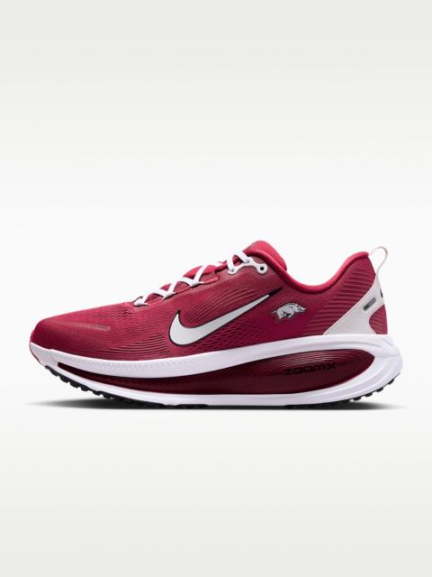 Nike Nike College Vomero 18 (Arkansas) Men's Road Running Shoes