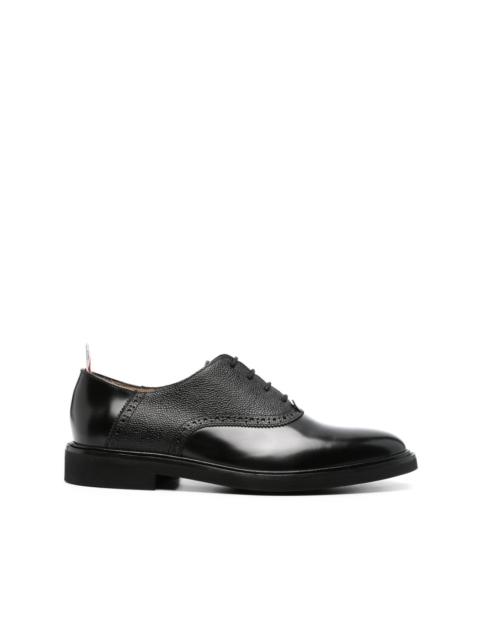 Thom Browne logo-tag leather brogues