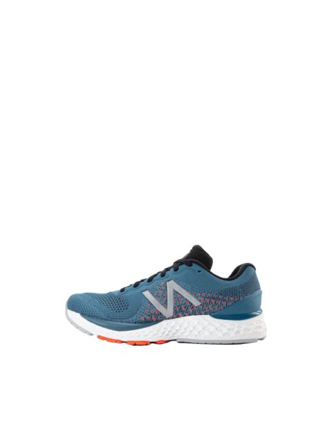 New Balance 880v10 logo sneakers