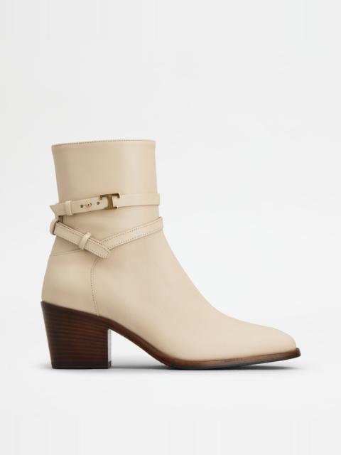 Tod's ANKLE BOOTS IN LEATHER - BEIGE
